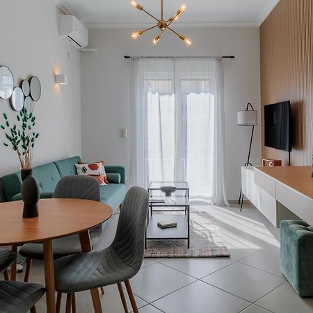 Sunny & Modern Apt For 3 Persons Атина Екстериор снимка
