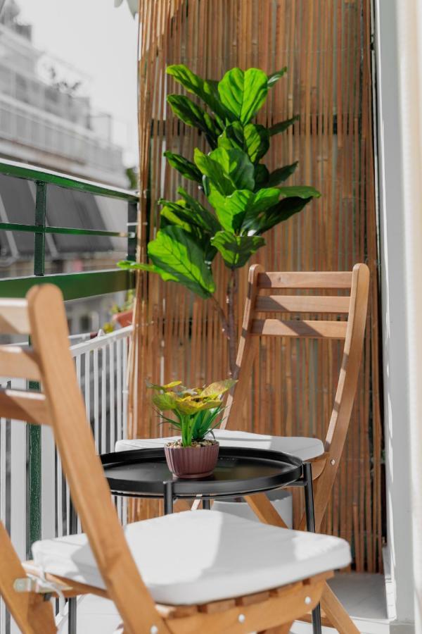 Sunny & Modern Apt For 3 Persons Атина Екстериор снимка